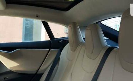 Сірий Тесла Модель С, об'ємом двигуна 0 л та пробігом 75 тис. км за 22000 $, фото 16 на Automoto.ua
