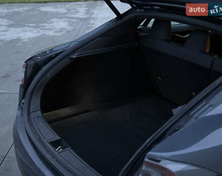 Серый Тесла Модель С, объемом двигателя 0 л и пробегом 300 тыс. км за 14700 $, фото 24 на Automoto.ua