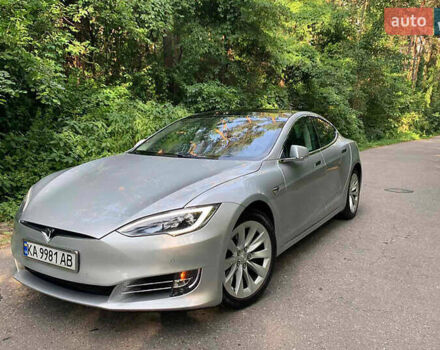 Сірий Тесла Модель С, об'ємом двигуна 0 л та пробігом 98 тис. км за 21000 $, фото 3 на Automoto.ua
