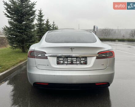 Серый Тесла Модель С, объемом двигателя 0 л и пробегом 207 тыс. км за 13899 $, фото 15 на Automoto.ua