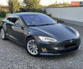 Серый Тесла Модель С, объемом двигателя 0 л и пробегом 200 тыс. км за 14400 $, фото 1 на Automoto.ua