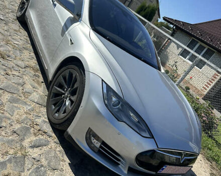 Серый Тесла Модель С, объемом двигателя 0 л и пробегом 190 тыс. км за 14900 $, фото 27 на Automoto.ua