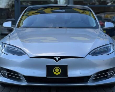 Тесла Модель С 2016 в Ивано-Франковске на Automoto.ua Серый Тесла Модель С, объемом двигателя 75 л и пробегом 160 тыс. км за 19800 $, фото 1 на Automoto.ua