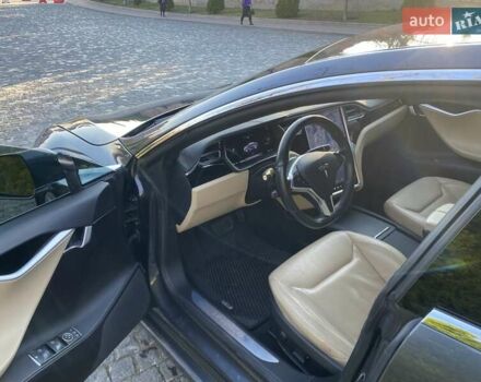 Серый Тесла Модель С, объемом двигателя 0 л и пробегом 177 тыс. км за 15900 $, фото 10 на Automoto.ua