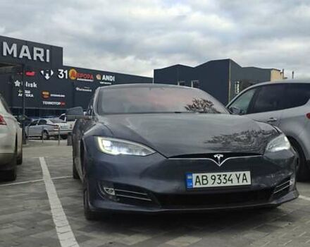Серый Тесла Модель С, объемом двигателя 0 л и пробегом 170 тыс. км за 18300 $, фото 1 на Automoto.ua