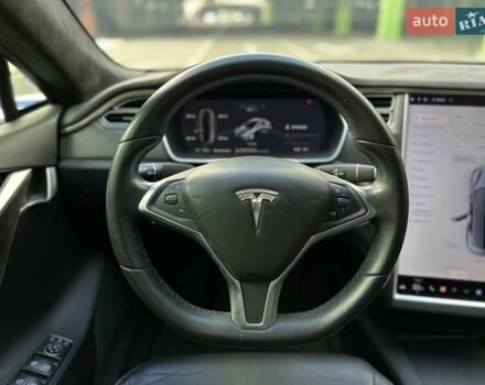 Тесла Модель С 2016 в Киеве на Automoto.ua Серый Тесла Модель С, объемом двигателя 0 л и пробегом 86 тыс. км за 23800 $, фото 21 на Automoto.ua