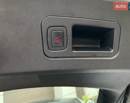 Сірий Тесла Модель С, об'ємом двигуна 0 л та пробігом 98 тис. км за 21000 $, фото 22 на Automoto.ua