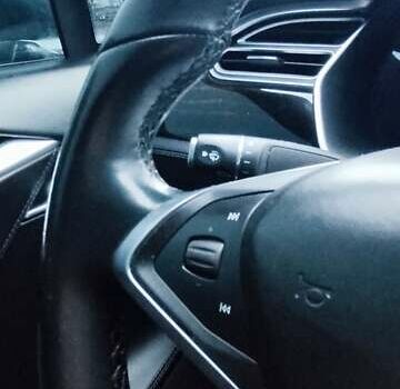 Серый Тесла Модель С, объемом двигателя 0 л и пробегом 226 тыс. км за 14800 $, фото 99 на Automoto.ua