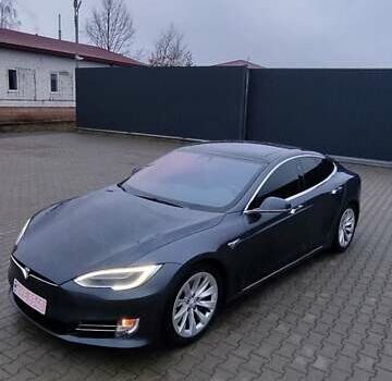 Серый Тесла Модель С, объемом двигателя 0 л и пробегом 226 тыс. км за 14800 $, фото 115 на Automoto.ua