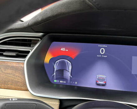 Серый Тесла Модель С, объемом двигателя 0 л и пробегом 200 тыс. км за 14400 $, фото 62 на Automoto.ua