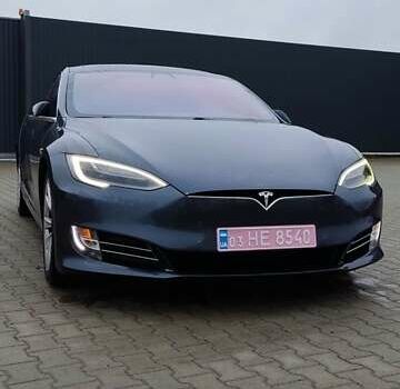 Серый Тесла Модель С, объемом двигателя 0 л и пробегом 226 тыс. км за 14800 $, фото 2 на Automoto.ua