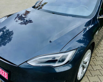 Тесла Модель С 2016 у Луцьку на Automoto.ua Сірий Тесла Модель С, об'ємом двигуна 0 л та пробігом 190 тис. км за 15500 $, фото 3 на Automoto.ua