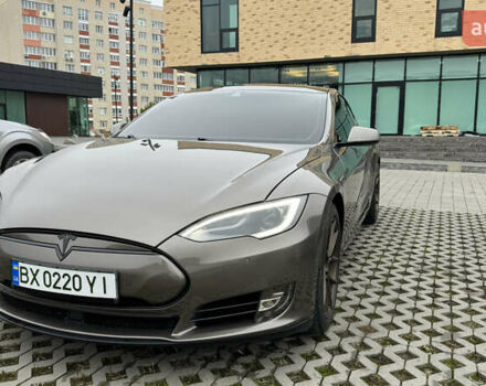Сірий Тесла Модель С, об'ємом двигуна 0 л та пробігом 156 тис. км за 20000 $, фото 22 на Automoto.ua