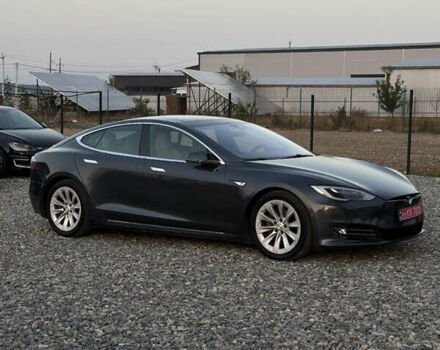 Серый Тесла Модель С, объемом двигателя 0 л и пробегом 168 тыс. км за 16200 $, фото 9 на Automoto.ua