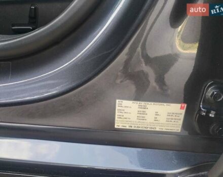 Сірий Тесла Модель С, об'ємом двигуна 0 л та пробігом 96 тис. км за 18000 $, фото 2 на Automoto.ua