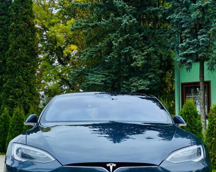 Тесла Модель С 2016 у Луцьку на Automoto.ua Сірий Тесла Модель С, об'ємом двигуна 0 л та пробігом 190 тис. км за 15500 $, фото 9 на Automoto.ua