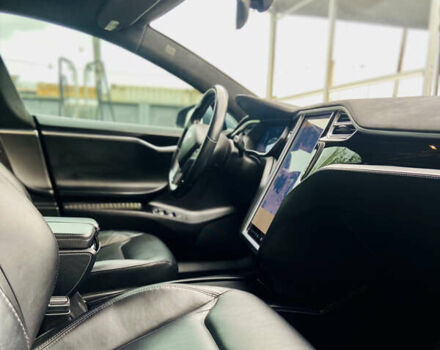 Тесла Модель С 2016 у Луцьку на Automoto.ua Сірий Тесла Модель С, об'ємом двигуна 0 л та пробігом 190 тис. км за 15500 $, фото 41 на Automoto.ua