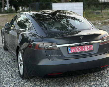 Серый Тесла Модель С, объемом двигателя 0 л и пробегом 168 тыс. км за 16200 $, фото 16 на Automoto.ua