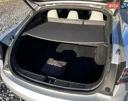 Сірий Тесла Модель С, об'ємом двигуна 0 л та пробігом 165 тис. км за 15750 $, фото 19 на Automoto.ua