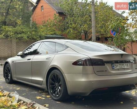 Тесла Модель С 2016 у Одесі на Automoto.ua Сірий Тесла Модель С, об'ємом двигуна 0 л та пробігом 156 тис. км за 18500 $, фото 7 на Automoto.ua