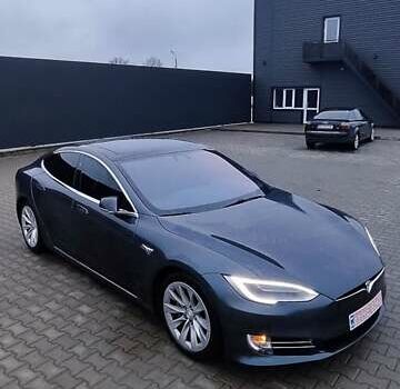 Серый Тесла Модель С, объемом двигателя 0 л и пробегом 226 тыс. км за 14800 $, фото 7 на Automoto.ua