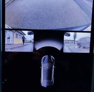 Серый Тесла Модель С, объемом двигателя 0 л и пробегом 226 тыс. км за 14800 $, фото 92 на Automoto.ua