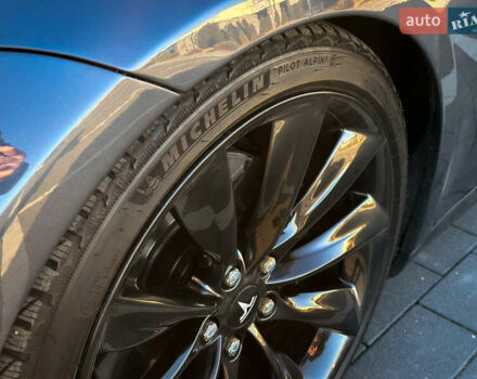 Сірий Тесла Модель С, об'ємом двигуна 0 л та пробігом 102 тис. км за 20750 $, фото 51 на Automoto.ua