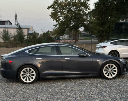 Серый Тесла Модель С, объемом двигателя 0 л и пробегом 168 тыс. км за 16200 $, фото 11 на Automoto.ua