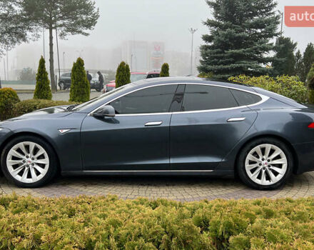 Сірий Тесла Модель С, об'ємом двигуна 0 л та пробігом 150 тис. км за 20999 $, фото 3 на Automoto.ua