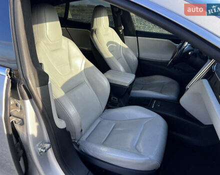 Сірий Тесла Модель С, об'ємом двигуна 0 л та пробігом 165 тис. км за 15750 $, фото 13 на Automoto.ua