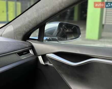 Тесла Модель С 2016 в Киеве на Automoto.ua Серый Тесла Модель С, объемом двигателя 0 л и пробегом 86 тыс. км за 23800 $, фото 27 на Automoto.ua