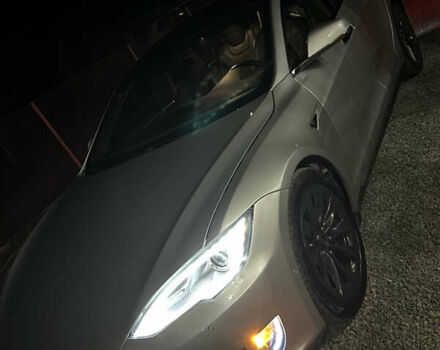 Серый Тесла Модель С, объемом двигателя 0 л и пробегом 190 тыс. км за 14900 $, фото 18 на Automoto.ua