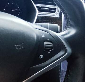 Серый Тесла Модель С, объемом двигателя 0 л и пробегом 226 тыс. км за 14800 $, фото 96 на Automoto.ua