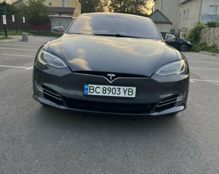 Серый Тесла Модель С, объемом двигателя 0 л и пробегом 231 тыс. км за 14999 $, фото 3 на Automoto.ua
