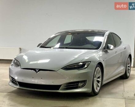 Сірий Тесла Модель С, об'ємом двигуна 0 л та пробігом 160 тис. км за 20790 $, фото 1 на Automoto.ua