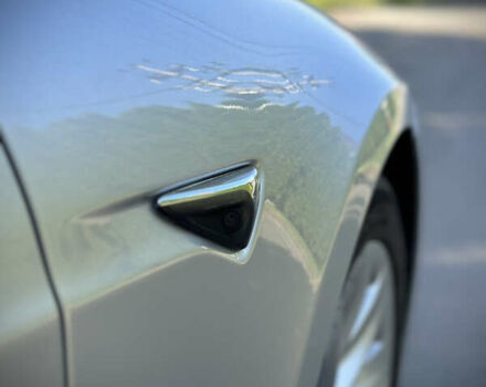 Серый Тесла Модель С, объемом двигателя 0 л и пробегом 83 тыс. км за 22000 $, фото 33 на Automoto.ua