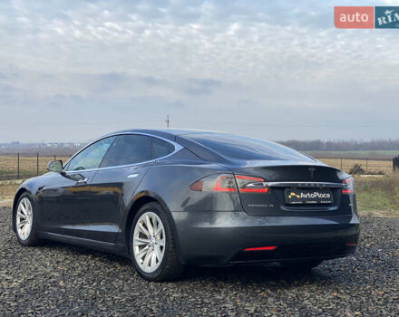 Серый Тесла Модель С, объемом двигателя 0 л и пробегом 233 тыс. км за 16800 $, фото 82 на Automoto.ua