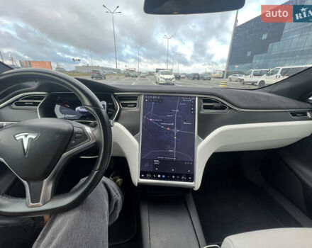 Сірий Тесла Модель С, об'ємом двигуна 0 л та пробігом 133 тис. км за 20000 $, фото 6 на Automoto.ua