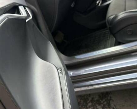 Серый Тесла Модель С, объемом двигателя 0 л и пробегом 220 тыс. км за 19000 $, фото 11 на Automoto.ua