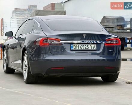Серый Тесла Модель С, объемом двигателя 0 л и пробегом 111 тыс. км за 20500 $, фото 36 на Automoto.ua