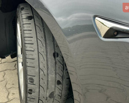 Серый Тесла Модель С, объемом двигателя 0 л и пробегом 150 тыс. км за 18500 $, фото 10 на Automoto.ua