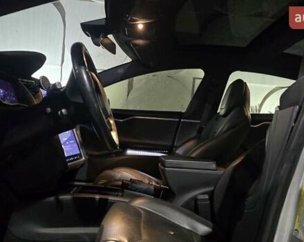 Сірий Тесла Модель С, об'ємом двигуна 0 л та пробігом 200 тис. км за 19900 $, фото 16 на Automoto.ua