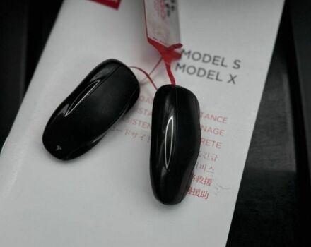 Сірий Тесла Модель С, об'ємом двигуна 0 л та пробігом 161 тис. км за 16000 $, фото 14 на Automoto.ua