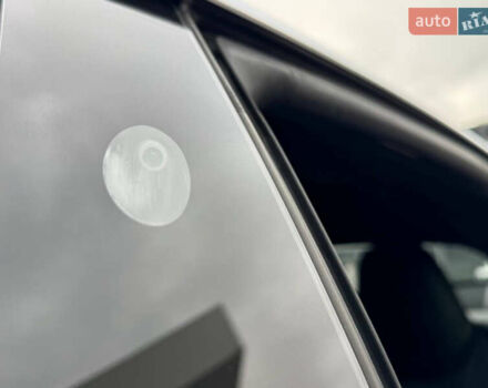 Серый Тесла Модель С, объемом двигателя 0 л и пробегом 161 тыс. км за 16700 $, фото 17 на Automoto.ua