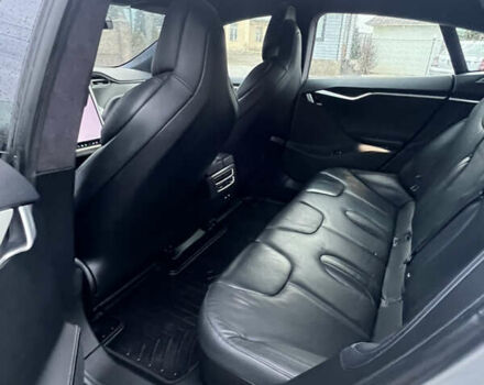 Серый Тесла Модель С, объемом двигателя 0 л и пробегом 110 тыс. км за 16900 $, фото 8 на Automoto.ua