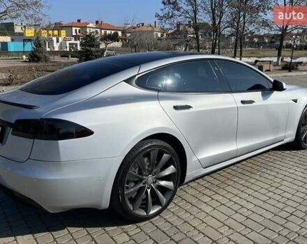 Тесла Модель С 2017 в Одессе на Automoto.ua Серый Тесла Модель С, объемом двигателя 0 л и пробегом 130 тыс. км за 23000 $, фото 3 на Automoto.ua