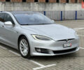 Серый Тесла Модель С, объемом двигателя 0 л и пробегом 166 тыс. км за 22500 $, фото 1 на Automoto.ua