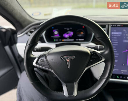 Серый Тесла Модель С, объемом двигателя 0 л и пробегом 141 тыс. км за 18350 $, фото 32 на Automoto.ua