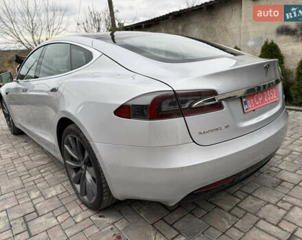 Серый Тесла Модель С, объемом двигателя 0 л и пробегом 128 тыс. км за 18300 $, фото 10 на Automoto.ua