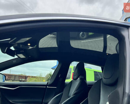 Серый Тесла Модель С, объемом двигателя 0 л и пробегом 150 тыс. км за 18500 $, фото 15 на Automoto.ua